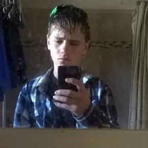 Meet your Posher, Bud